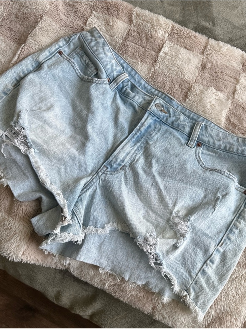 Old Navy Light Blue Distressed Denim Jean Shorts